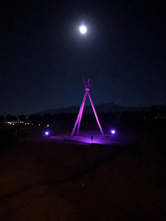 ואלה דה גוואדלופה Lago Valle Wine Glamping מראה חיצוני תמונה