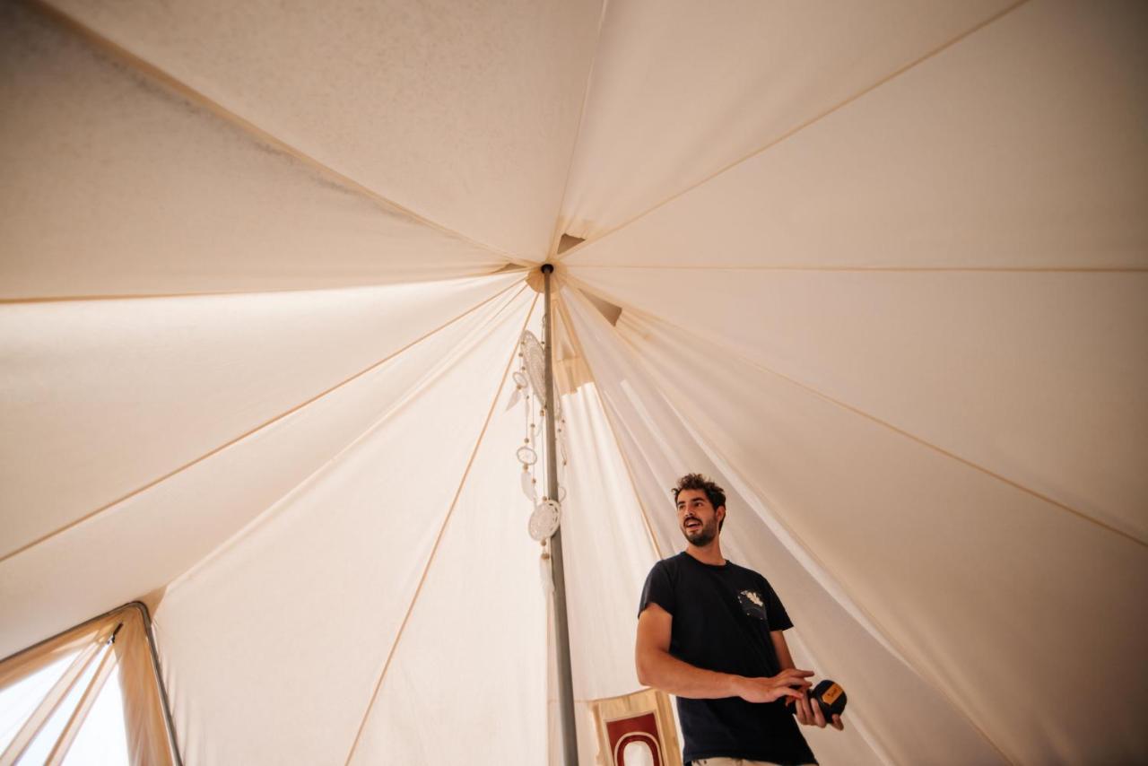 ואלה דה גוואדלופה Lago Valle Wine Glamping מראה חיצוני תמונה
